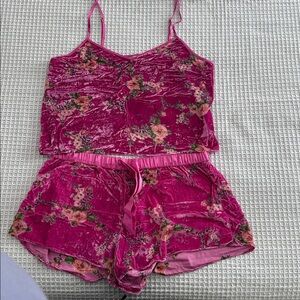 Victoria’s Secret Two Piece Lingerie Lounge Set